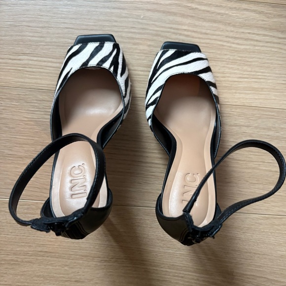 Zebra Ankle-Strap Heels - Picture 4 of 5